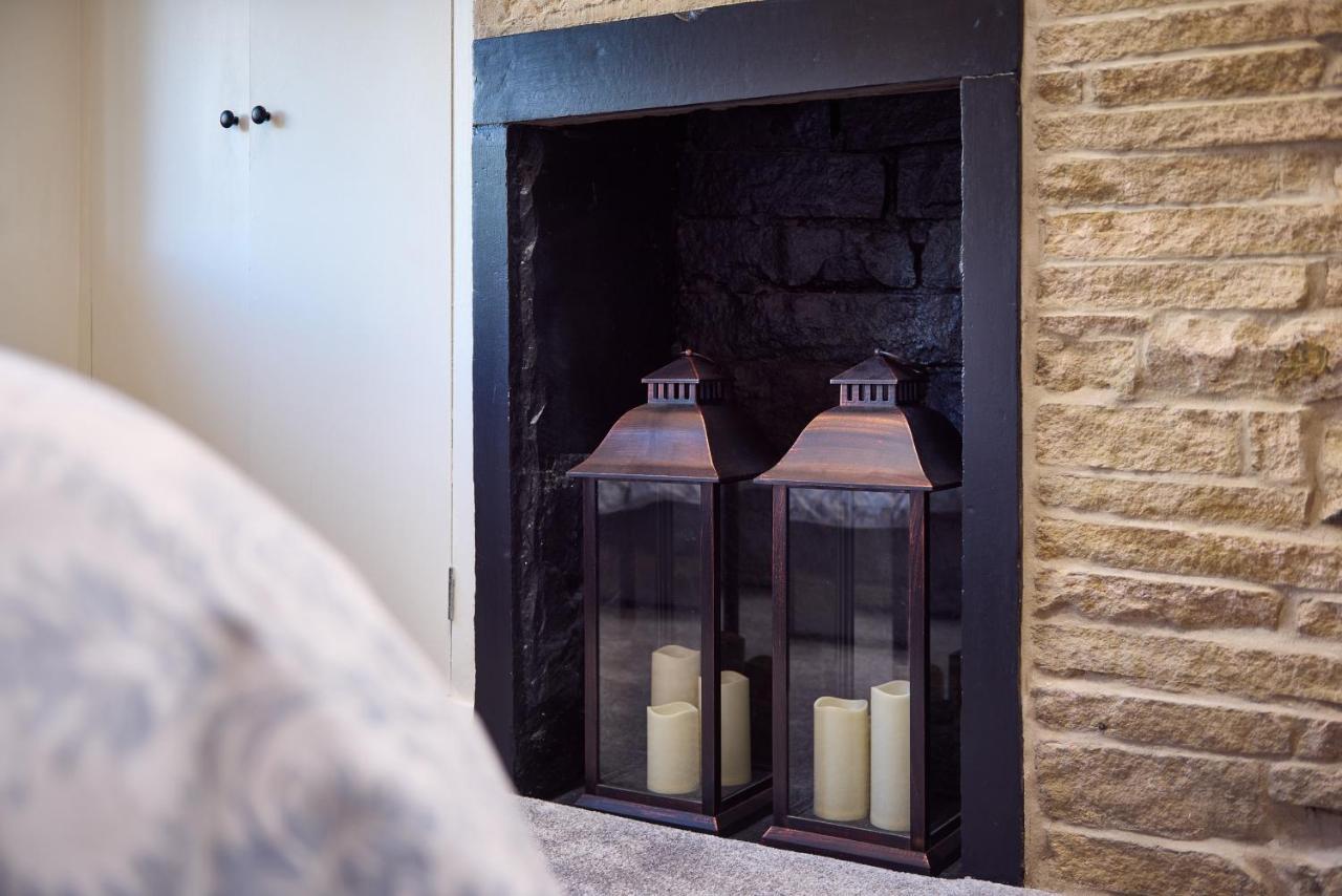 Chimney Cottage 홀름퍼스 외부 사진
